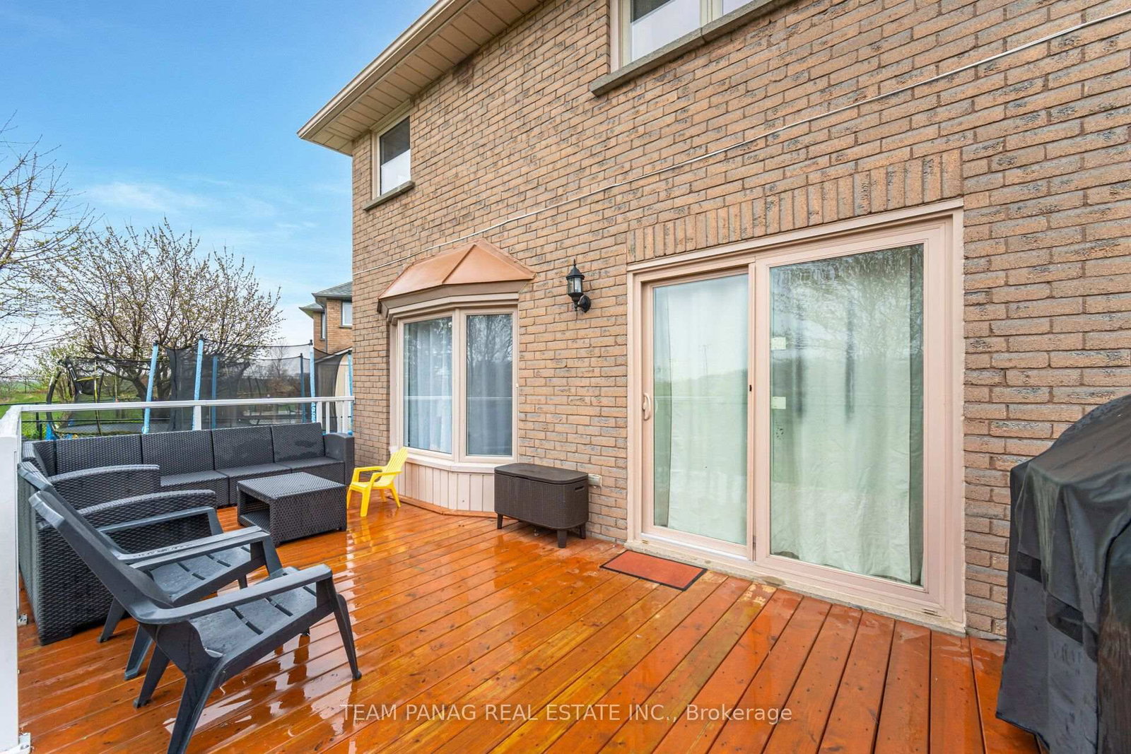 8 Drayglass Court • Brampton, ON photo 47