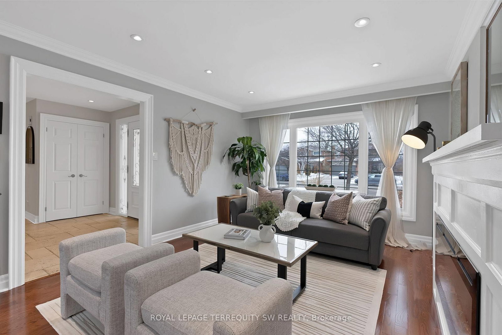 1169 Carlo Court • Mississauga, ON photo 6