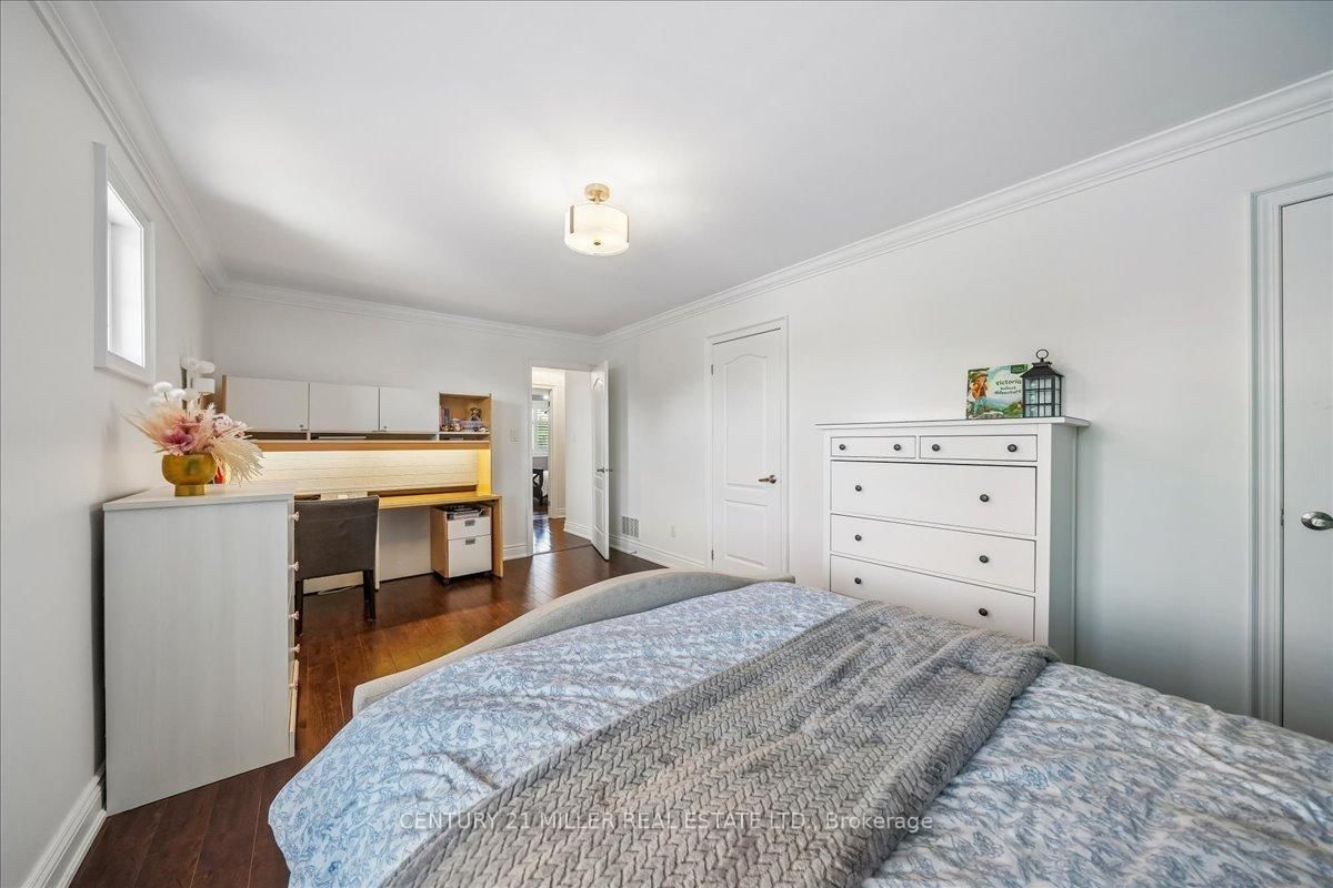 2371 Calloway Drive • Oakville, ON photo 31