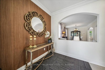2371 Calloway Drive • Oakville, ON photo 5