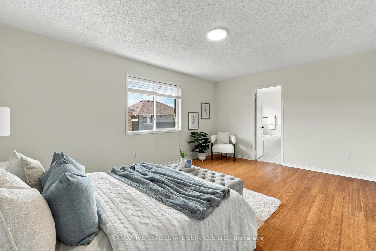 184 Queen Mary Drive • Brampton, ON photo 22