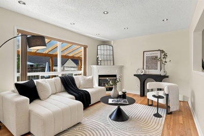 184 Queen Mary Drive • Brampton, ON photo 3