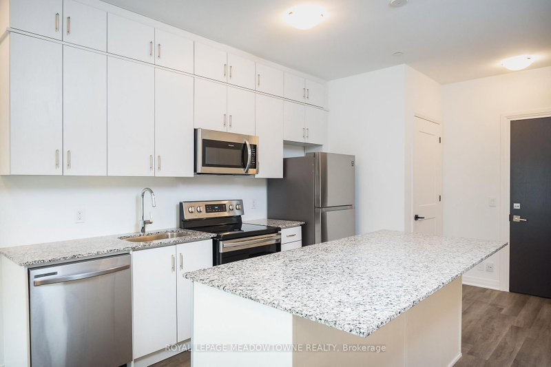 102 Grovewood Oakville,ON L6H 0X2 — Photo 10