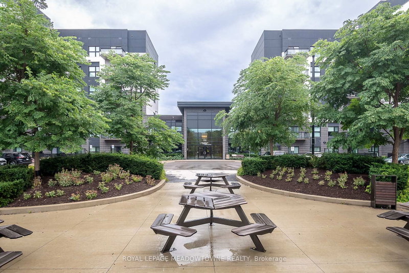 205 - 102 Grovewood Common
