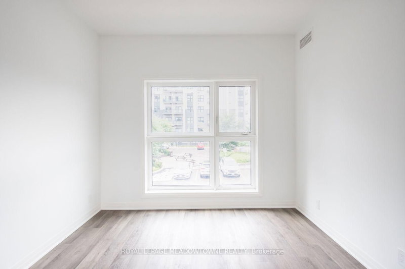 102 Grovewood Oakville,ON L6H 0X2 — Photo 23