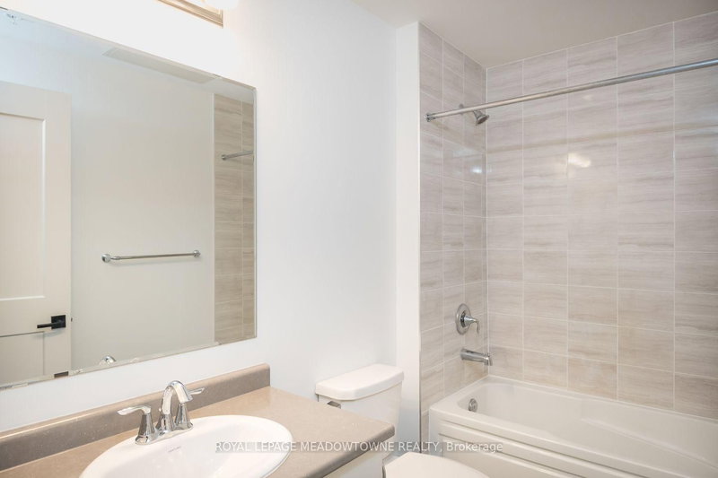 102 Grovewood Oakville,ON L6H 0X2 — Photo 27
