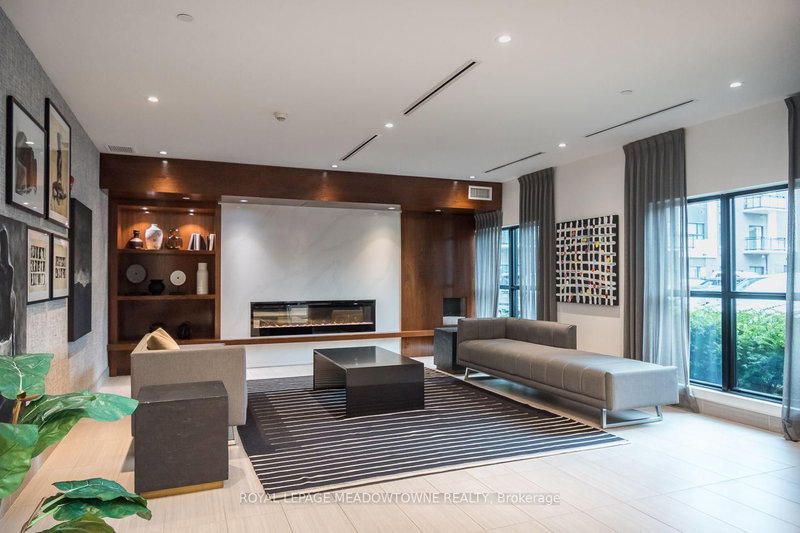 102 Grovewood Oakville,ON L6H 0X2 — Photo 4