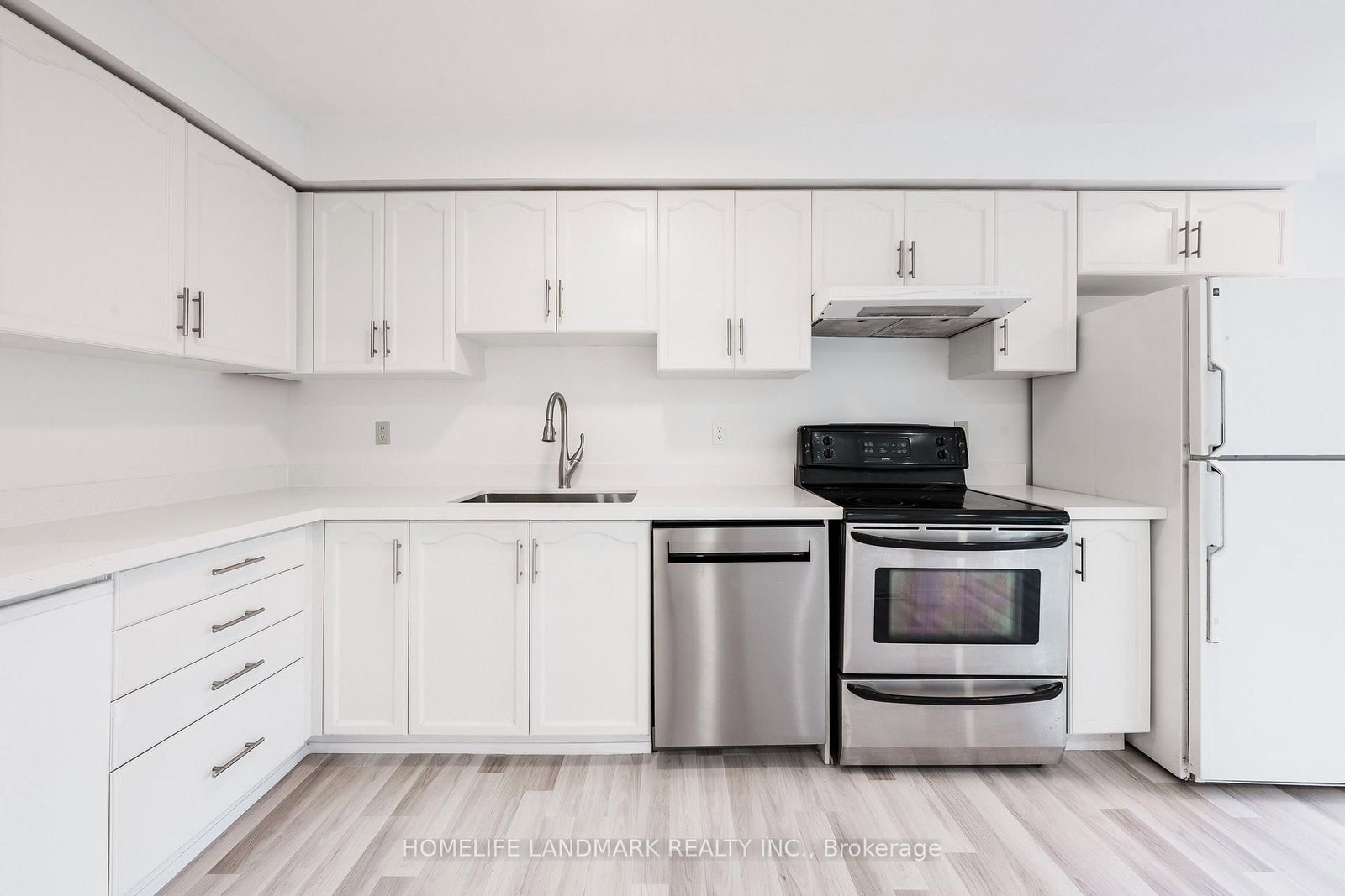 103-2945 Thomas St, Mississauga, view 7