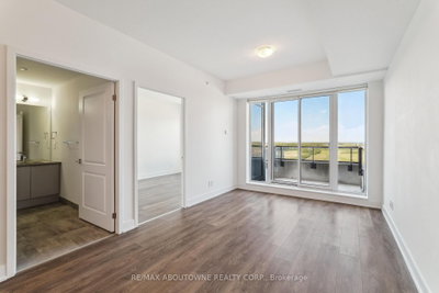 297 Oak Walk Oakville,ON L6H 3R6 — Photo 11