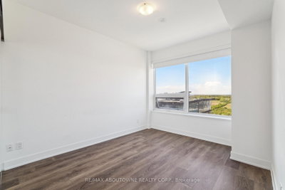 297 Oak Walk Oakville,ON L6H 3R6 — Photo 15