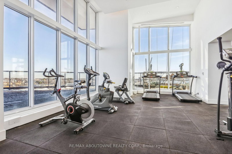 297 Oak Walk Oakville,ON L6H 3R6 — Photo 27