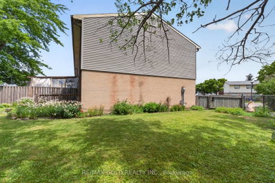 13 Gold Pine Brampton,ON L6S 2K6 — Photo 38
