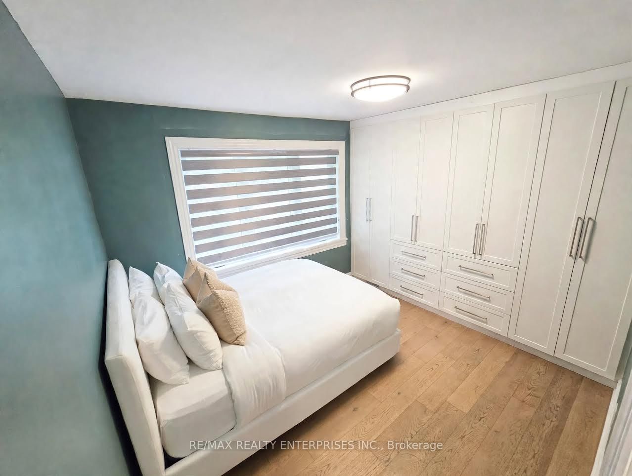 1228 Haig Boulevard • Mississauga, ON photo 9