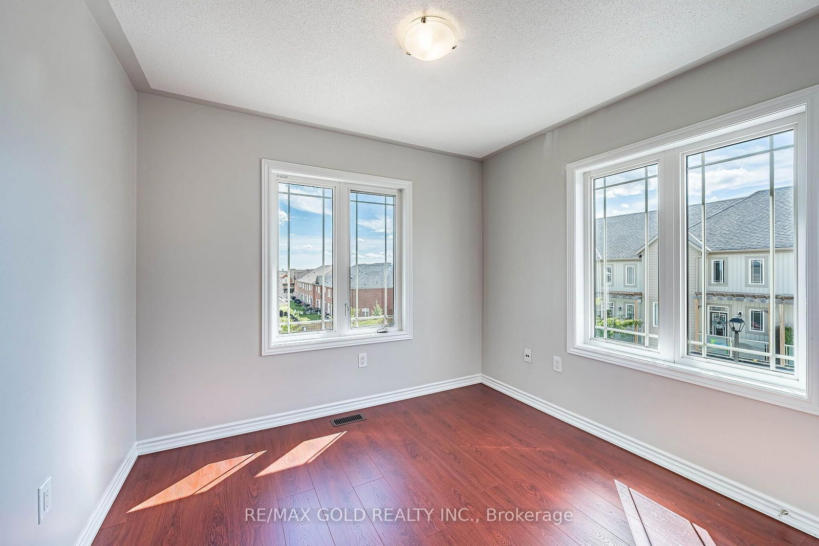2 Cosbury Lane • Caledon, ON photo 30