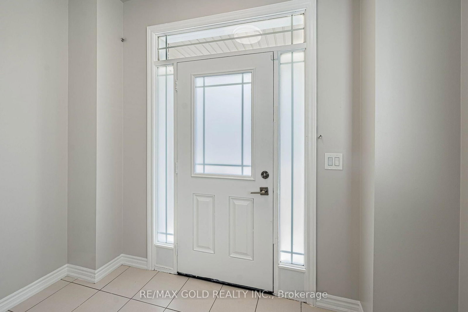 2 Cosbury Lane • Caledon, ON photo 8