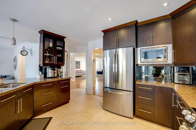 7 Banington Brampton,ON L7A 1G4 — Photo 10