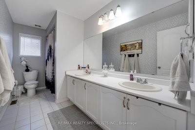 7 Banington Brampton,ON L7A 1G4 — Photo 31