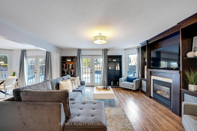7 Banington Brampton,ON L7A 1G4 — Photo 8