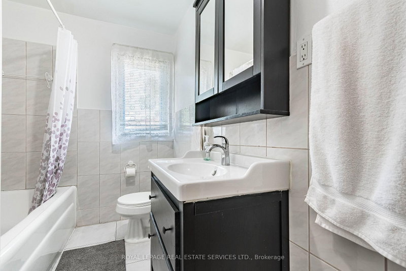 40 Dominion Toronto,ON M8W 1J7 — Photo 20