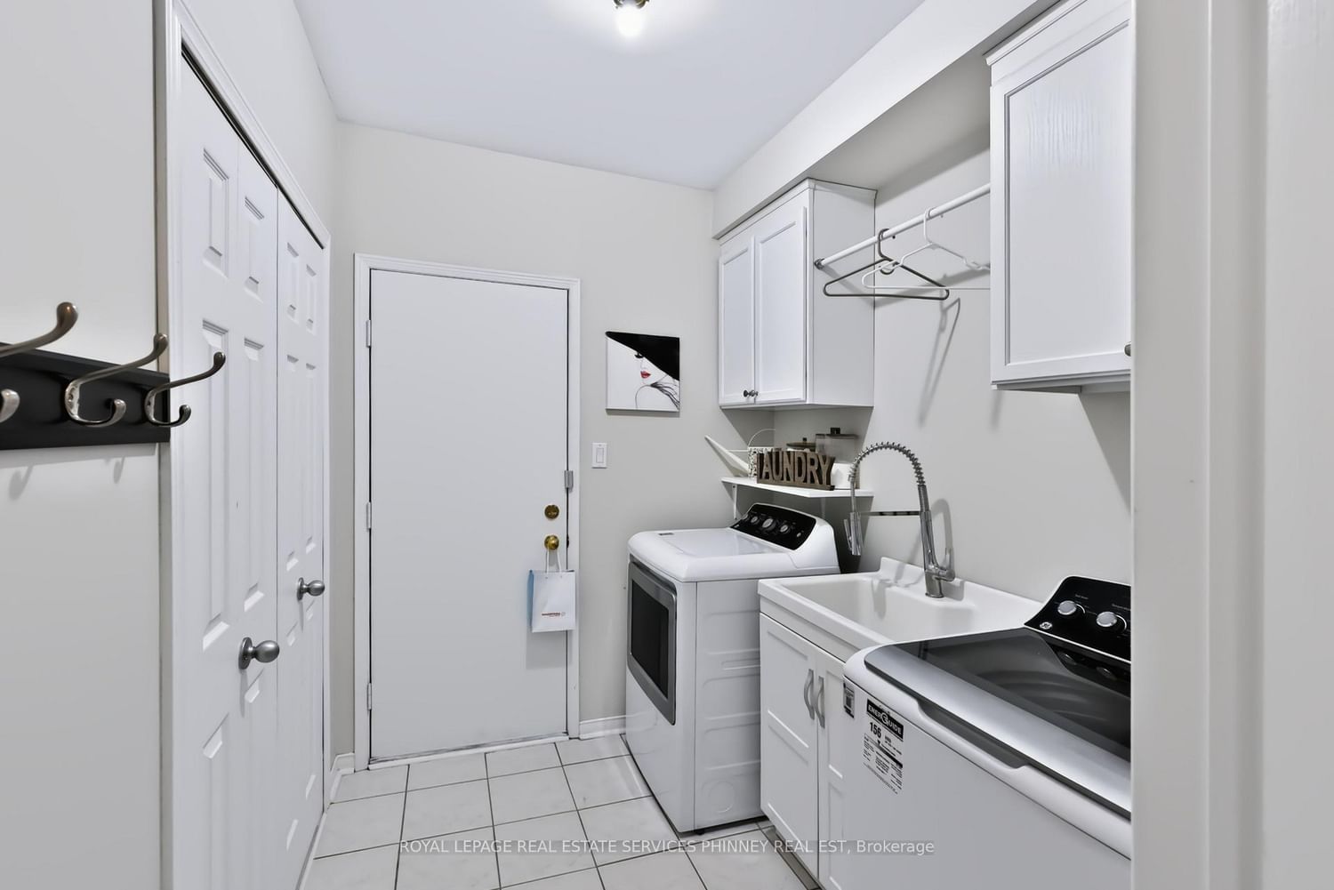 5563 Whitehorn Avenue • Mississauga, ON photo 20