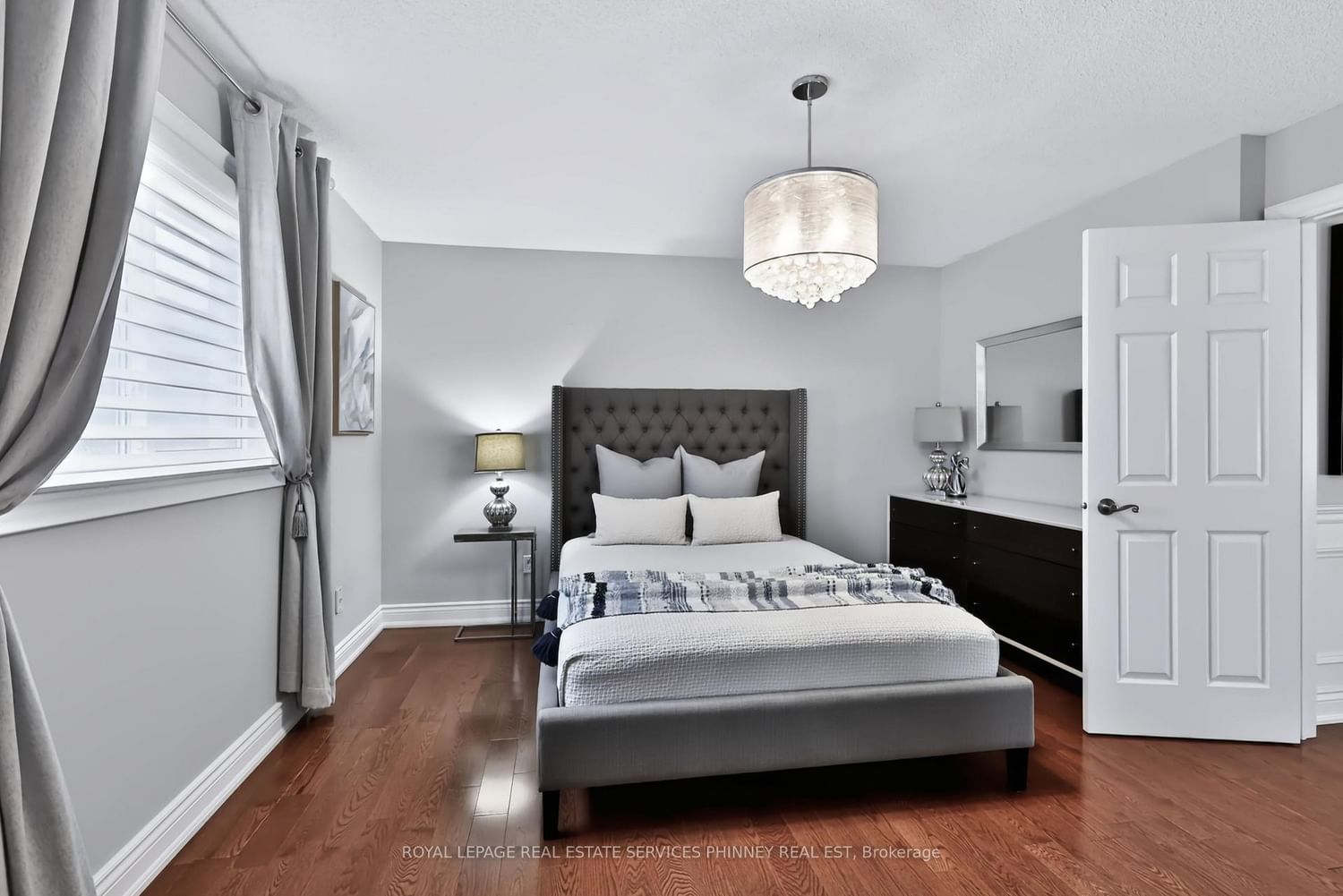 5563 Whitehorn Avenue • Mississauga, ON photo 26