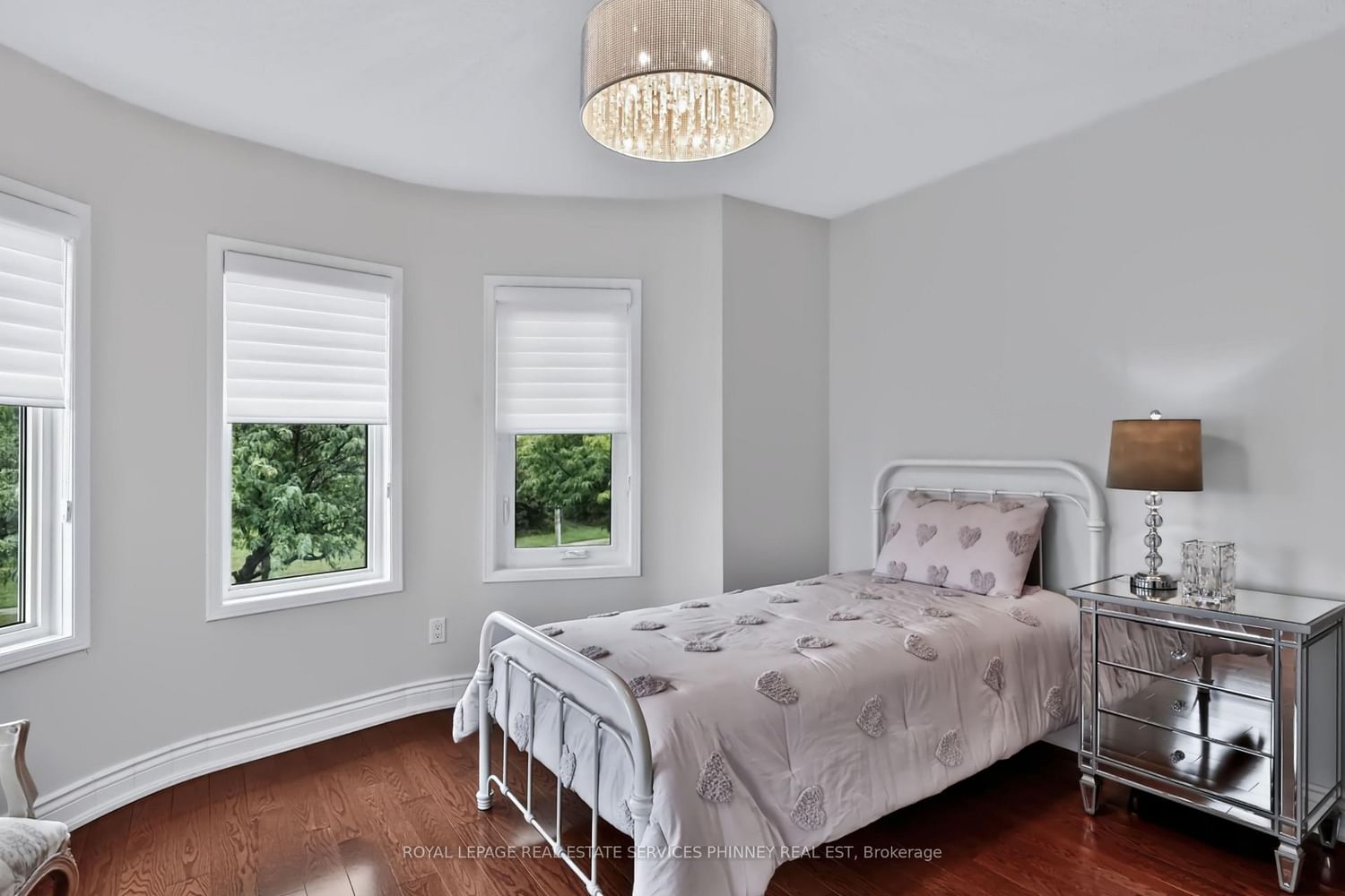 5563 Whitehorn Avenue • Mississauga, ON photo 29