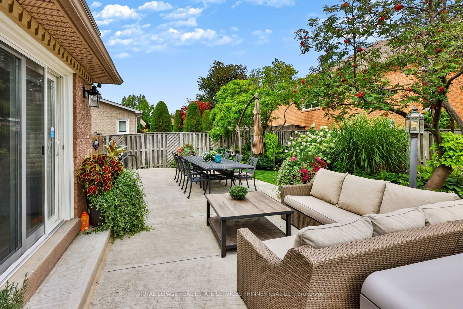 5563 Whitehorn Avenue • Mississauga, ON photo 41