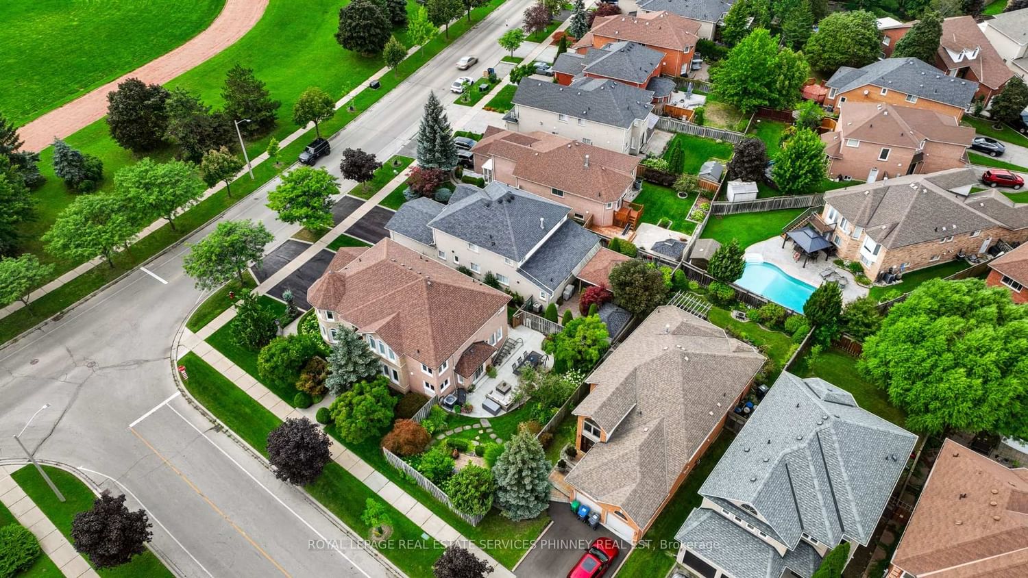 5563 Whitehorn Avenue • Mississauga, ON photo 44
