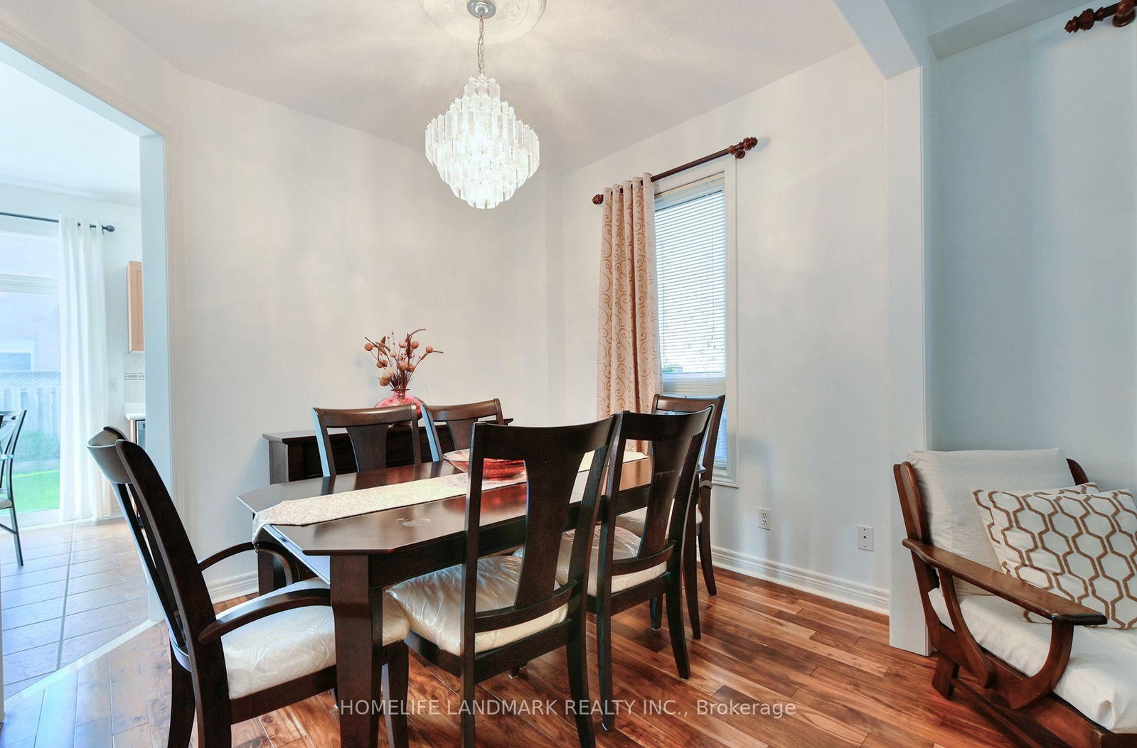 5641 Longboat Avenue • Mississauga, ON photo 11