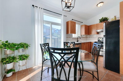 5641 Longboat Mississauga,ON L5M 7E5 — Photo 13