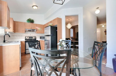 5641 Longboat Mississauga,ON L5M 7E5 — Photo 14