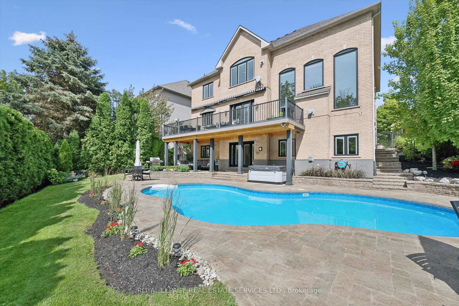 1036 Valley Crest Circle • Oakville, ON photo 41