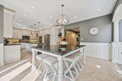 1036 Valley Crest Circle • Oakville, ON photo 7