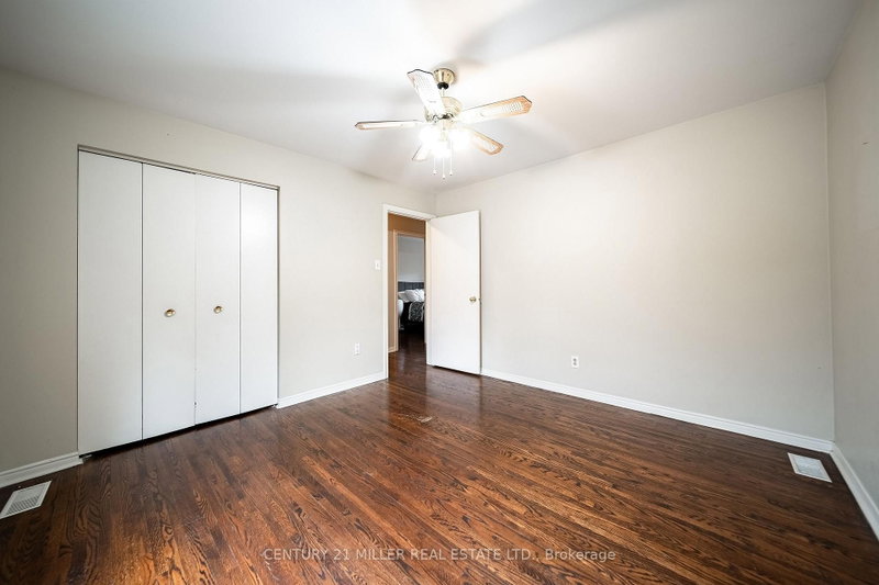 557 Trafford Oakville,ON L6L 3T4 — Photo 15