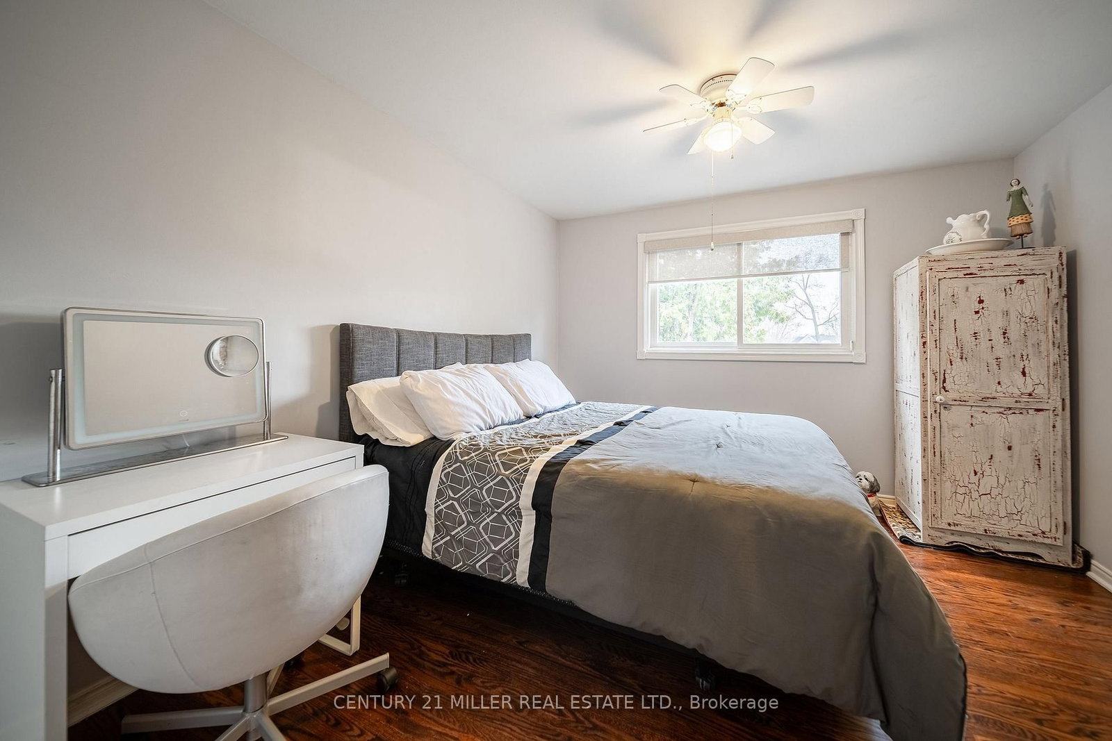 557 Trafford Oakville,ON L6L 3T4 — Photo 17