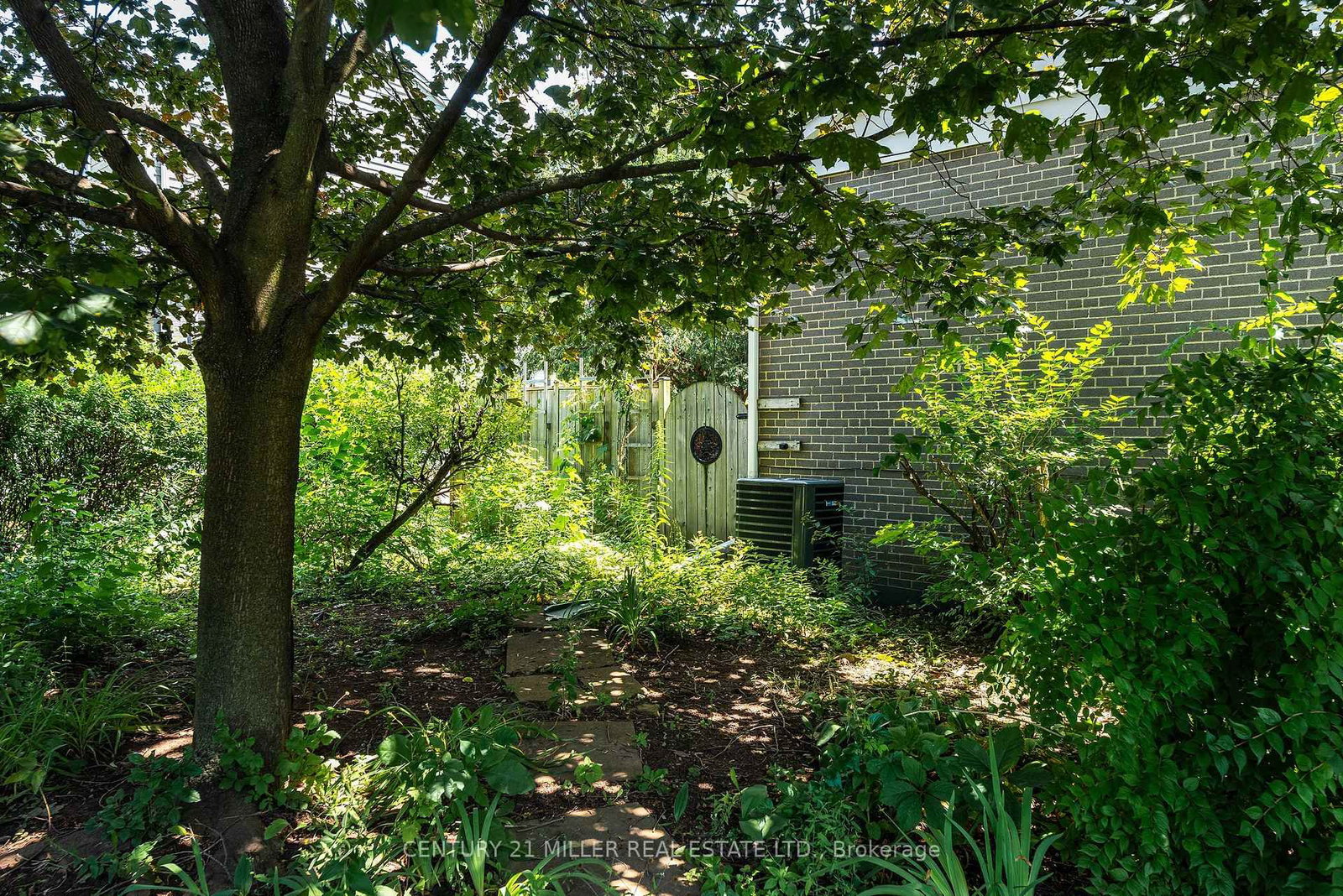 557 Trafford Oakville,ON L6L 3T4 — Photo 22