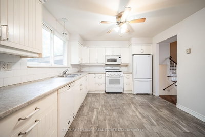 557 Trafford Oakville,ON L6L 3T4 — Photo 9