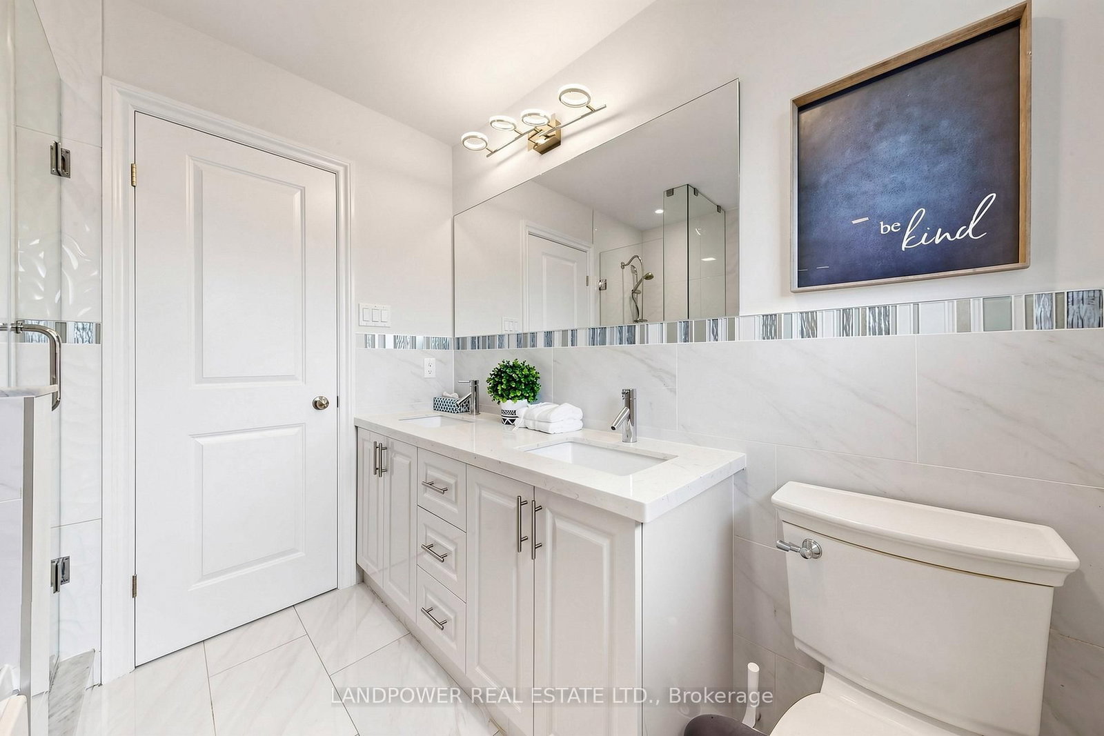 317 Paisley Boulevard W • Mississauga, ON photo 29