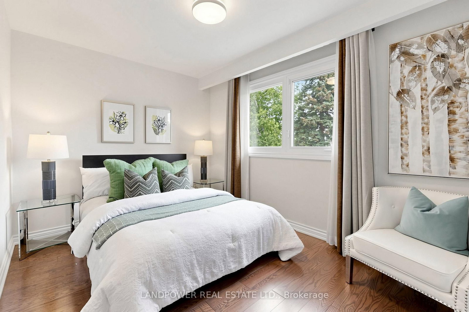 317 Paisley Boulevard W • Mississauga, ON photo 35