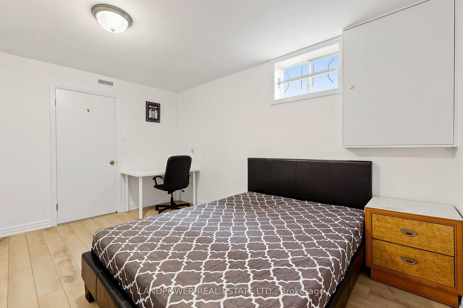 317 Paisley Boulevard W • Mississauga, ON photo 43