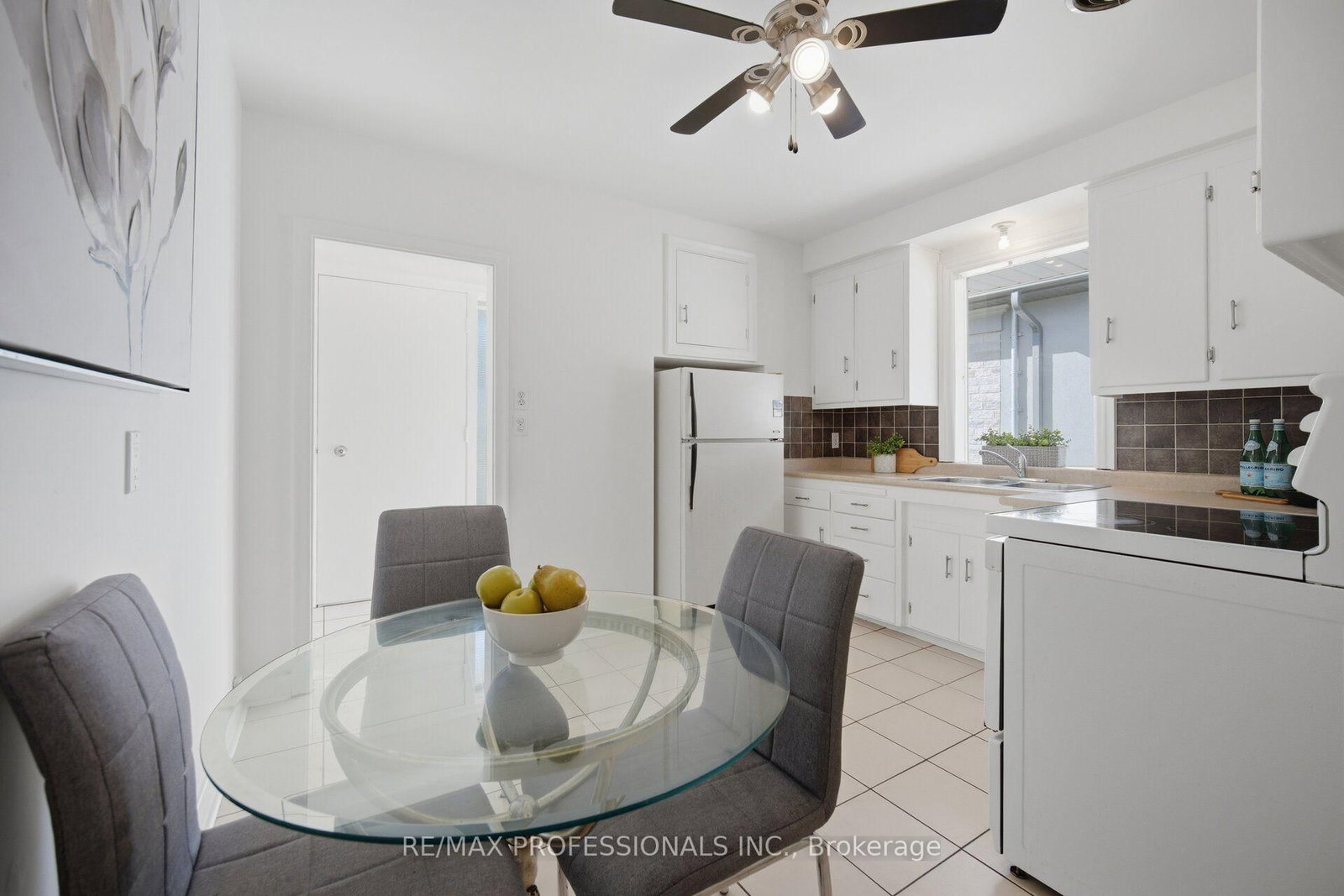 42 Cardigan Road • Toronto, ON photo 16