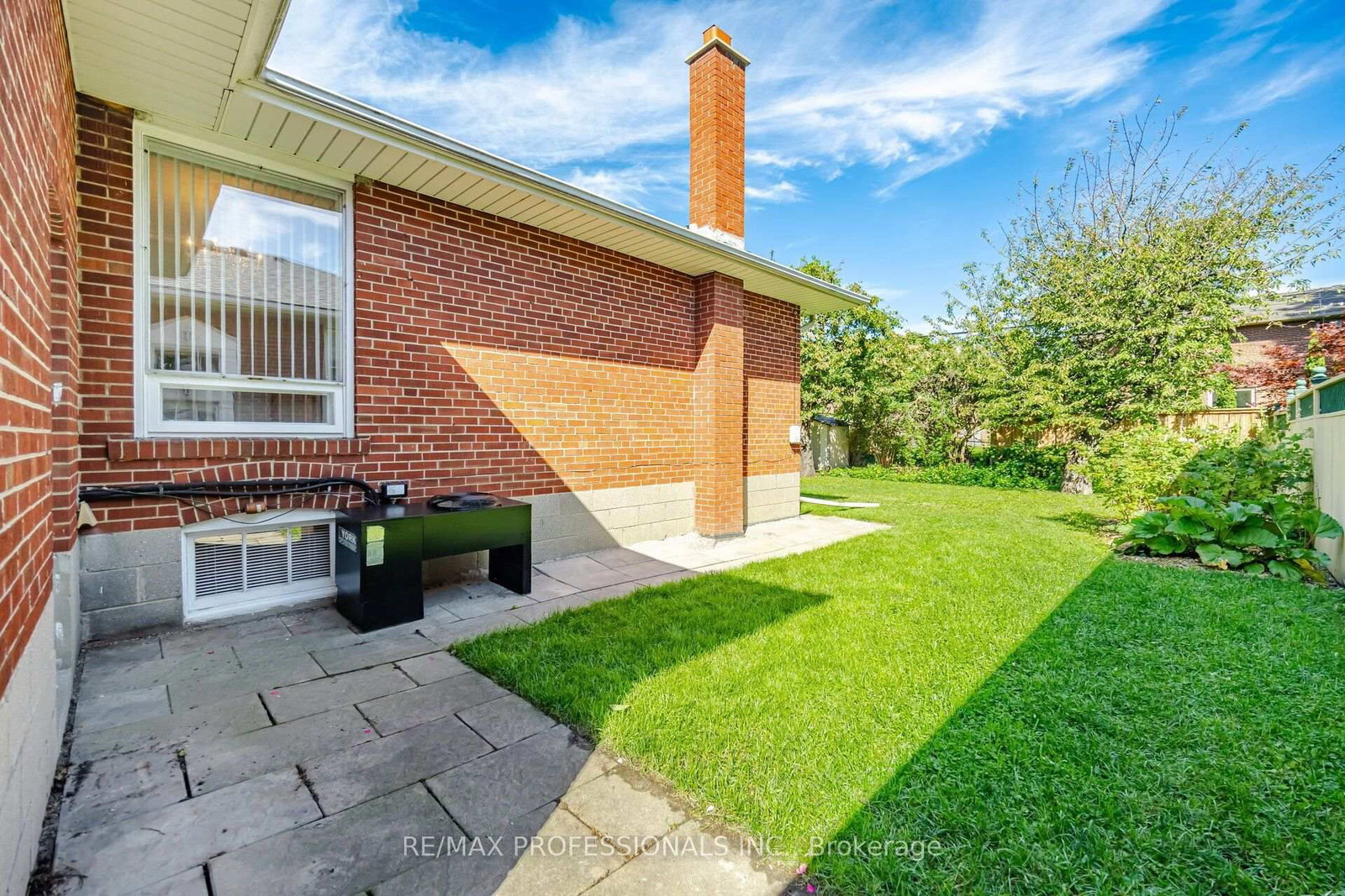 42 Cardigan Road • Toronto, ON photo 45