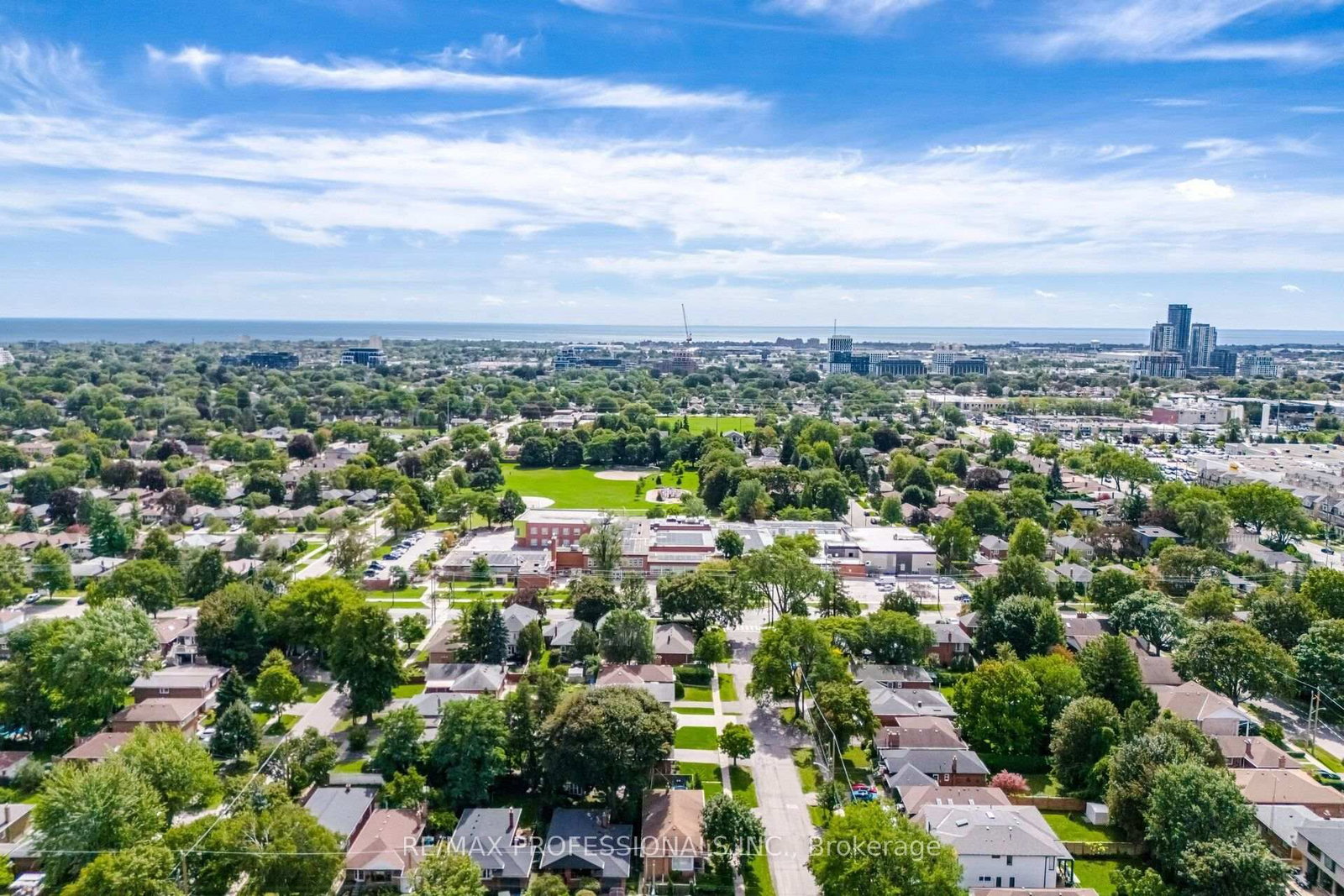 42 Cardigan Road • Toronto, ON photo 49