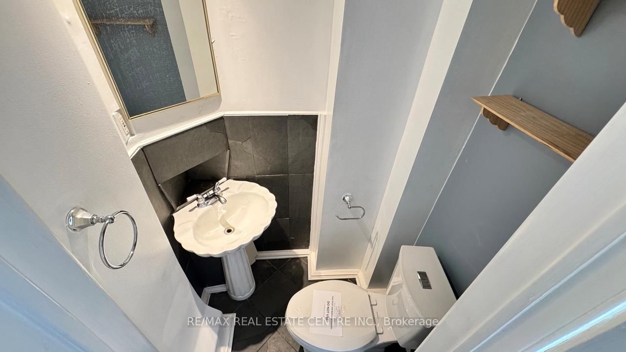 16 Nectarine Brampton,ON L6S 5Y9 — Photo 13