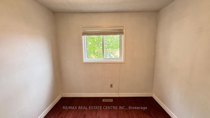 16 Nectarine Brampton,ON L6S 5Y9 — Photo 20