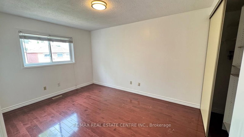 16 Nectarine Brampton,ON L6S 5Y9 — Photo 25