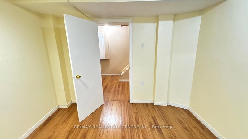 16 Nectarine Brampton,ON L6S 5Y9 — Photo 36