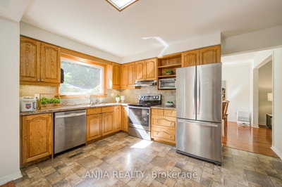 77 Royal Palm Brampton,ON L6Z 1P2 — Photo 11