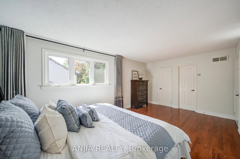 77 Royal Palm Brampton,ON L6Z 1P2 — Photo 21
