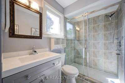 77 Royal Palm Brampton,ON L6Z 1P2 — Photo 24